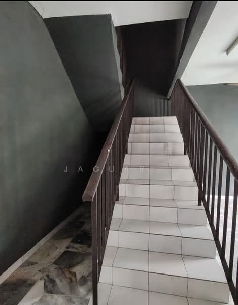 Taman Equine 2 storey House Seri Kembangan untuk Untuk Disewa - RM 1,600 /bulan, Mac 2026 - Interior - PropertyGuru.com.my