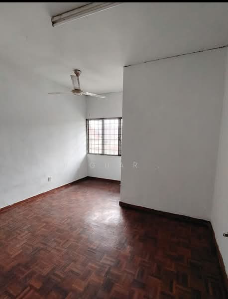 Taman Equine 2 storey House Seri Kembangan untuk Untuk Disewa - RM 1,600 /bulan, Mac 2026 - Interior - PropertyGuru.com.my
