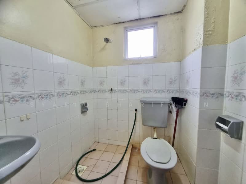 Menara Orkid untuk Untuk Dijual - RM 290,000, Mac 2026 - Bathroom - PropertyGuru.com.my