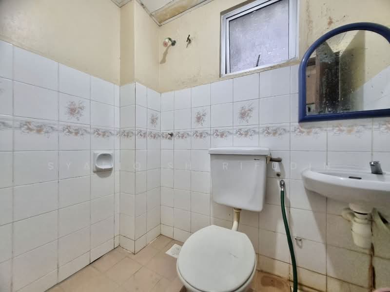 Menara Orkid untuk Untuk Dijual - RM 290,000, Mac 2026 - Bathroom - PropertyGuru.com.my