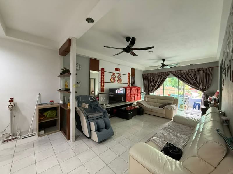 Apartment for Sale at Bistari Impian Apartment - Tom Loh - Living Room - PropertyGuru.com.my