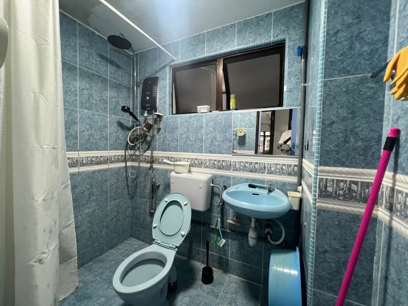 Apartment for Sale at Taman Lembah Maju 600 Apartment - Cyrus Ng - Bathroom - PropertyGuru.com.my
