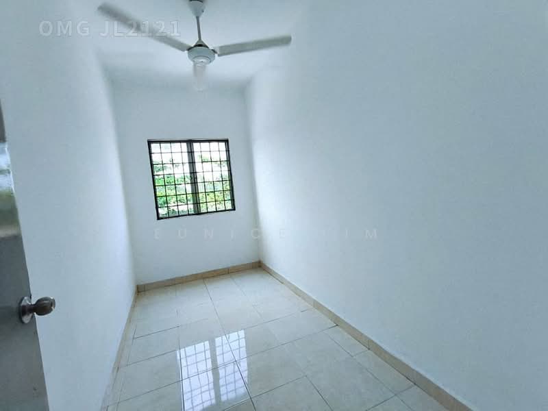 Flat for Sale at Taman Sri Nelayan Flat - Eunice Lim - Interior - PropertyGuru.com.my