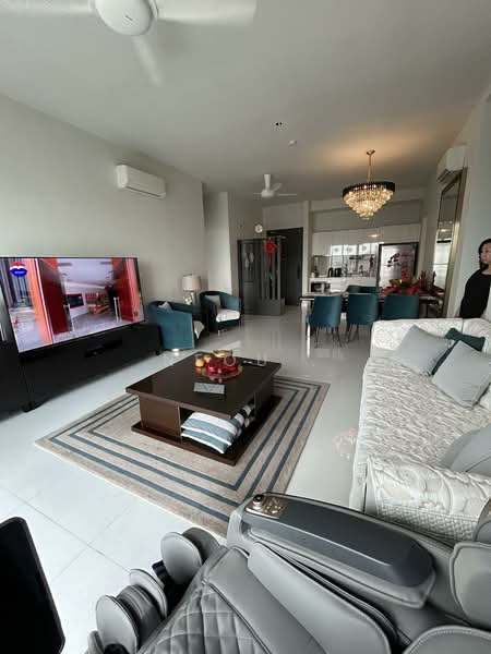 Oxford Residences @ Pavilion Embassy untuk Untuk Dijual - RM 2,980,000, Mac 2026 - Living Room - PropertyGuru.com.my