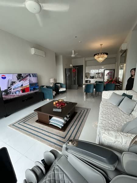 Oxford Residences @ Pavilion Embassy untuk Untuk Dijual - RM 2,980,000, Mac 2026 - Living Room - PropertyGuru.com.my