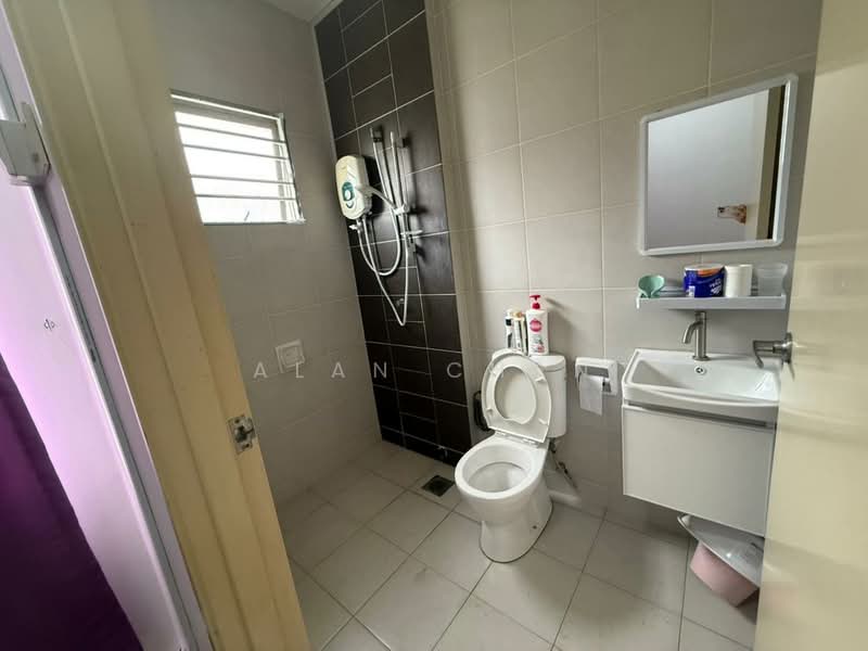16 Sierra untuk Untuk Disewa - RM 2,800 /bulan, Mac 2026 - Bathroom - PropertyGuru.com.my