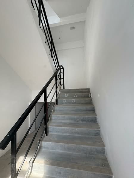 Factory for Rent in Taman Industri Balakong Jaya (Balakong) - Charmaine Loo - Interior - PropertyGuru.com.my