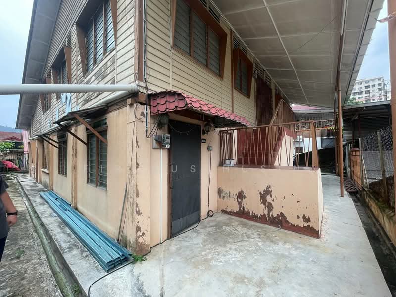 Untuk Dijual - lorong ikan emas 7 ampang