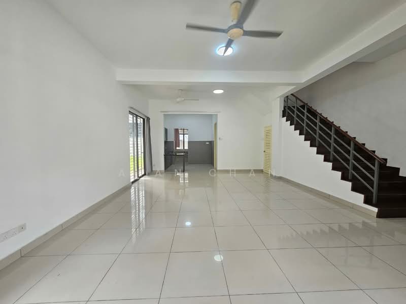 2-storey Terraced House for Rent in 16 Sierra (Puchong) - Alan Chan - Living Room - PropertyGuru.com.my