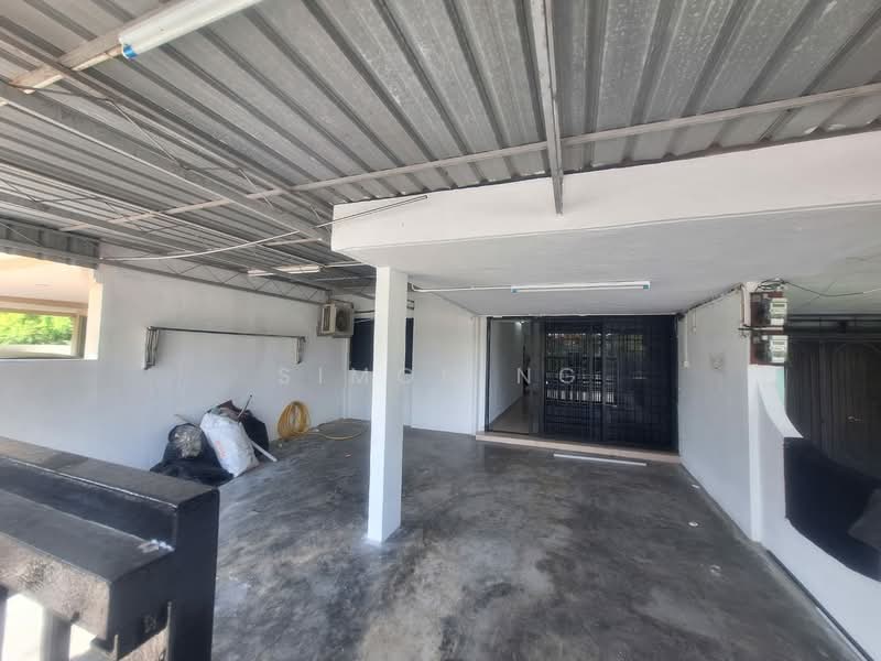 Taman Sri Rambai untuk Untuk Disewa - RM 1,400 /bulan, Mac 2026 - Car Park - PropertyGuru.com.my