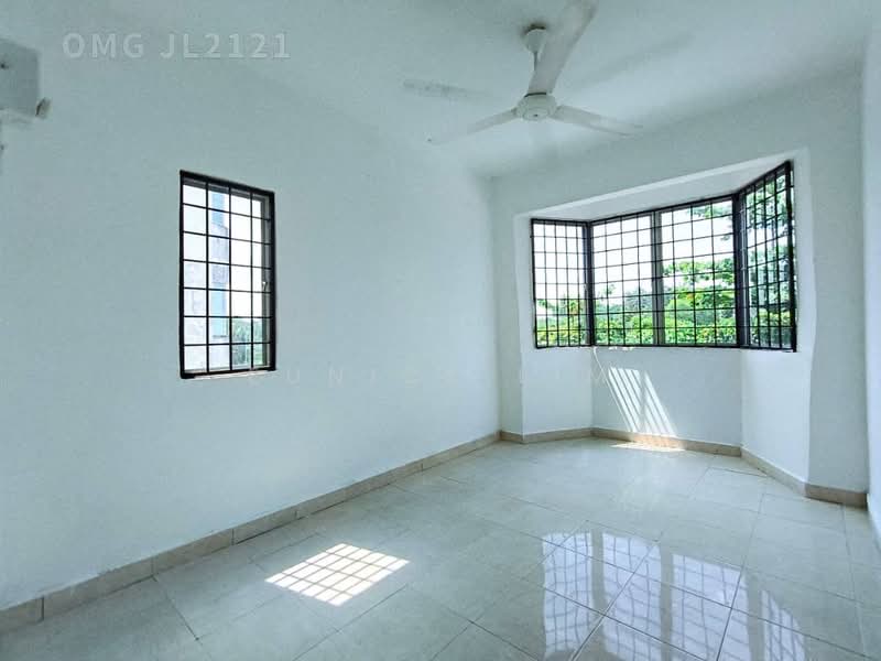 Flat for Sale at Taman Sri Nelayan Flat - Eunice Lim - Interior - PropertyGuru.com.my