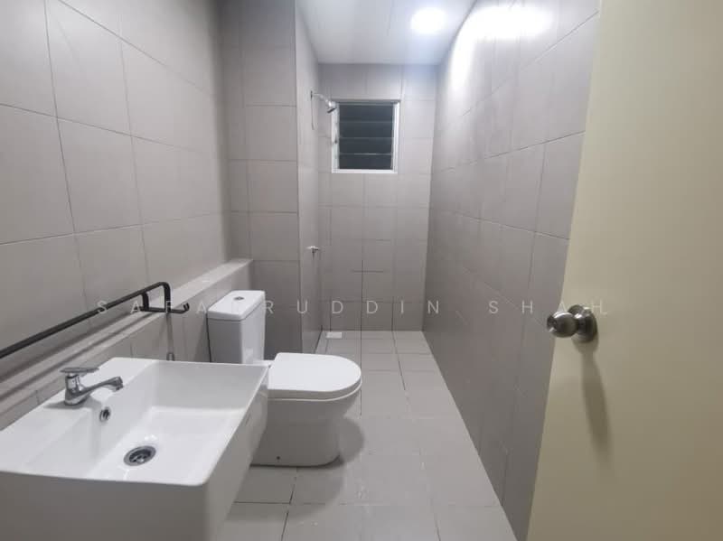 Lakefront Homes untuk Untuk Disewa - RM 1,500 /bulan, Mac 2026 - Bathroom - PropertyGuru.com.my