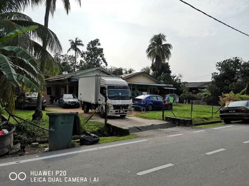 Kampung Klang Gate Baru untuk Untuk Dijual - RM 2,200,000, Mac 2026 - Exterior - PropertyGuru.com.my