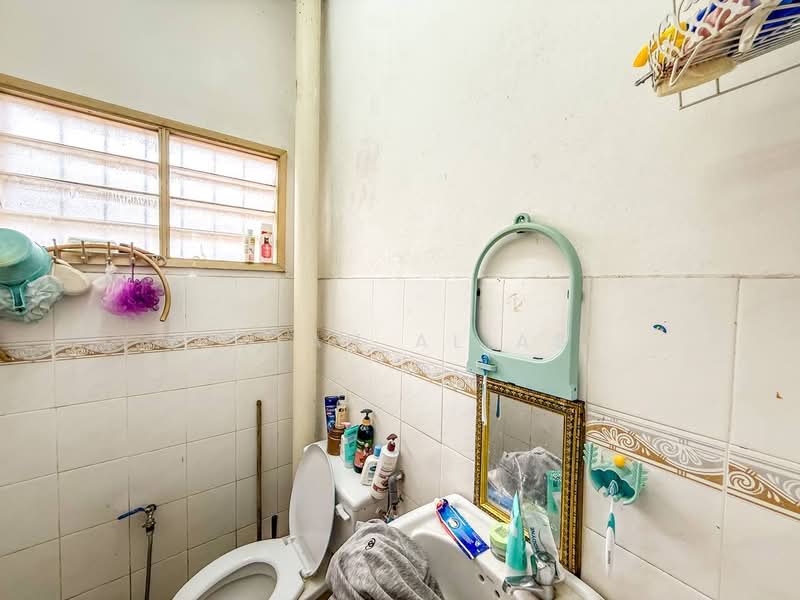 2-storey Terraced House for Sale in Saujana Utama 1 (Ijok) - Izzah Alias - PropertyGuru.com.my