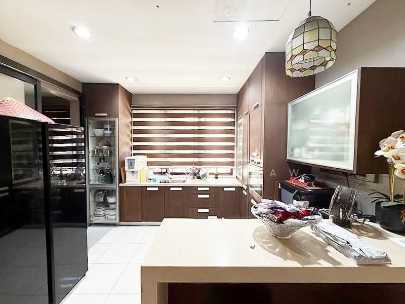 Semi-Detached House for Sale in Kota Damansara (Selangor) - Vincent Liaw - Kitchen - PropertyGuru.com.my