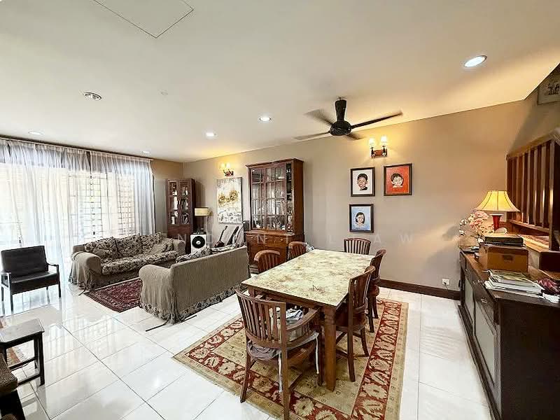Semi-Detached House for Sale in Kota Damansara (Selangor) - Vincent Liaw - Living Room - PropertyGuru.com.my