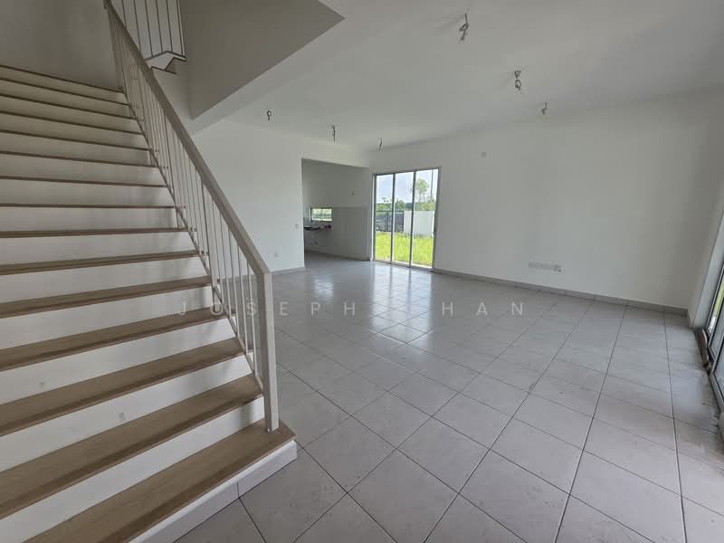 2-storey Terraced House for Sale in Bukit Raja (Selangor) - Joseph Chan - Living Room - PropertyGuru.com.my