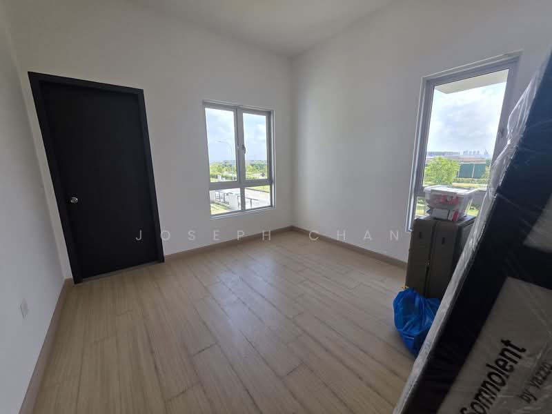 2-storey Terraced House for Sale in Bukit Raja (Selangor) - Joseph Chan - Bedroom - PropertyGuru.com.my