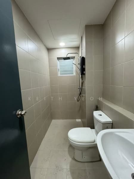Apartment for Sale at Selangorku Pr1ma Lakefront Homes - Keith Yeoh - Bathroom - PropertyGuru.com.my