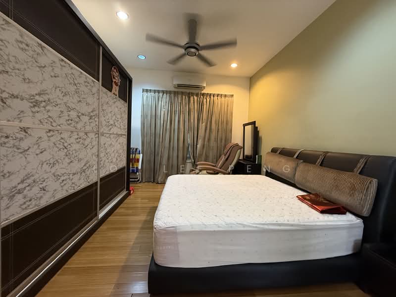 Bungalow for Sale in Taman Masai (Masai) - Loh Lee Peng - Bedroom - PropertyGuru.com.my