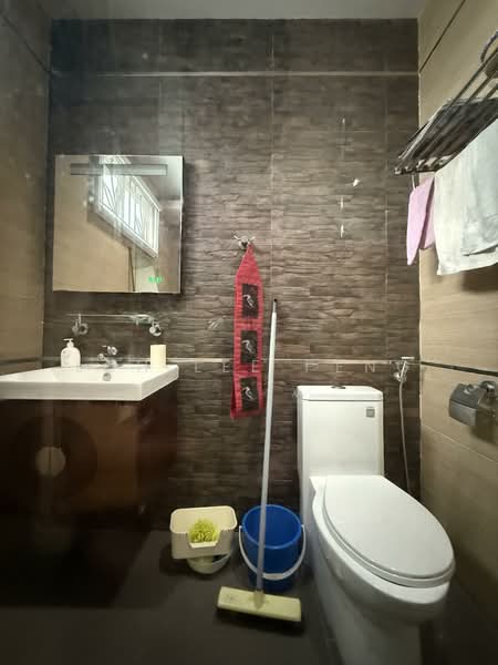 Bungalow for Sale in Taman Masai (Masai) - Loh Lee Peng - Bathroom - PropertyGuru.com.my