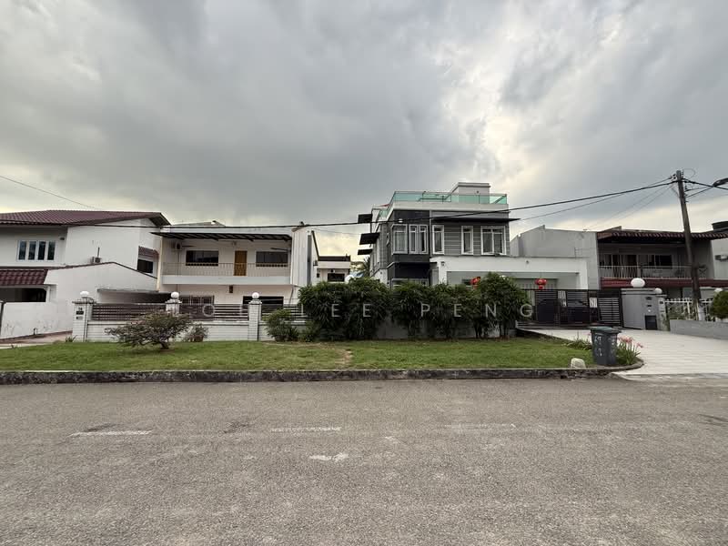 Bungalow for Sale in Taman Masai (Masai) - Loh Lee Peng - Exterior - PropertyGuru.com.my