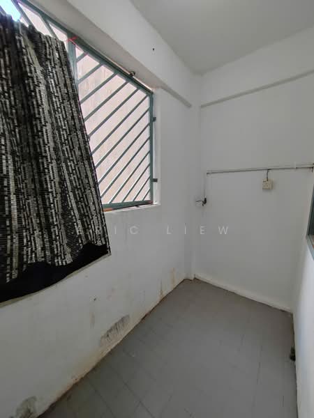 Cheras Perdana Apartment Block A, B, C untuk Untuk Dijual - RM 290,000, Mac 2026 - Balcony - PropertyGuru.com.my
