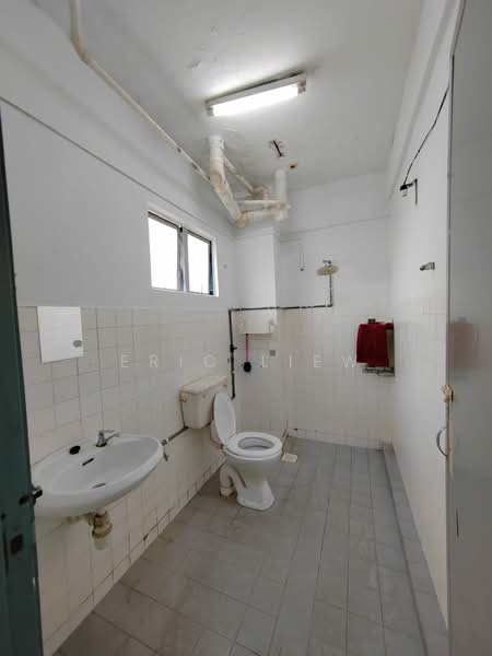 Cheras Perdana Apartment Block A, B, C untuk Untuk Dijual - RM 290,000, Mac 2026 - Bathroom - PropertyGuru.com.my