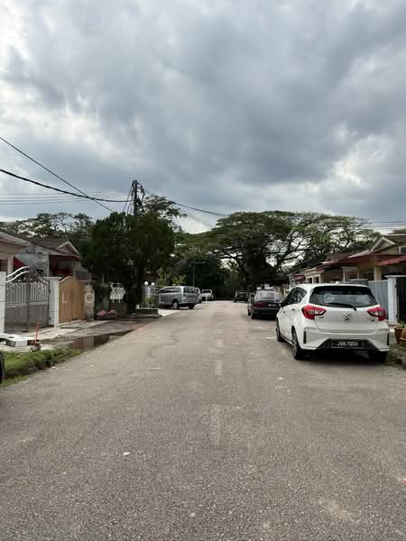 Untuk Disewa - Permas Jaya