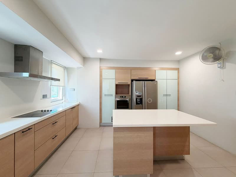 11 Gurney Drive untuk Untuk Disewa - RM 7,500 /bulan, Mac 2026 - Kitchen - PropertyGuru.com.my