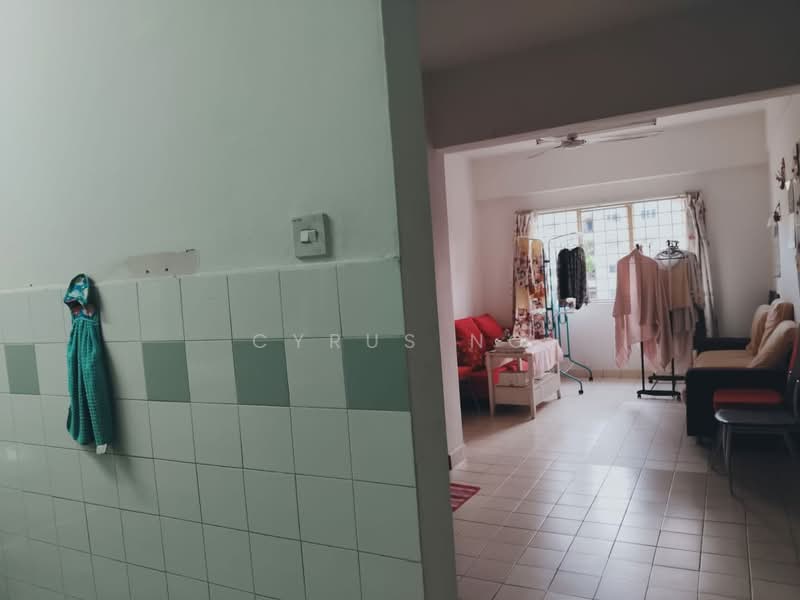 Prisma Perdana untuk Untuk Dijual - RM 300,000, Mac 2026 - Living Room - PropertyGuru.com.my