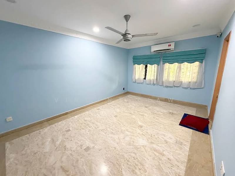 Semi-Detached House for Sale in Seksyen 4 (Kota Damansara) - Vincent Liaw - Bedroom - PropertyGuru.com.my