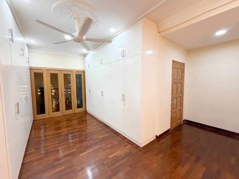 Semi-Detached House for Sale in Seksyen 4 (Kota Damansara) - Vincent Liaw - Bedroom - PropertyGuru.com.my