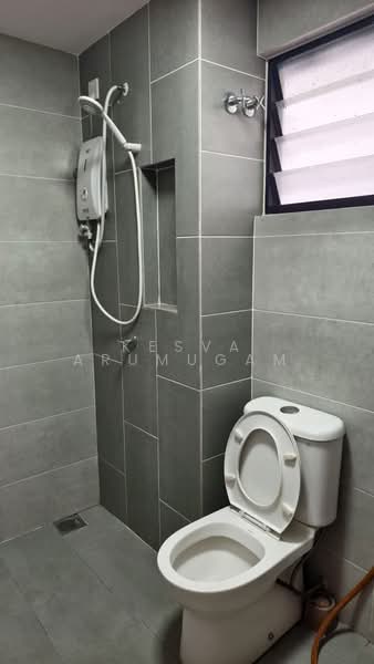 Elegan @ Taman Putra Perdana untuk Untuk Disewa - RM 1,600 /bulan, Mac 2026 - Bathroom - PropertyGuru.com.my