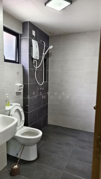 Elegan @ Taman Putra Perdana untuk Untuk Disewa - RM 1,600 /bulan, Mac 2026 - Bathroom - PropertyGuru.com.my