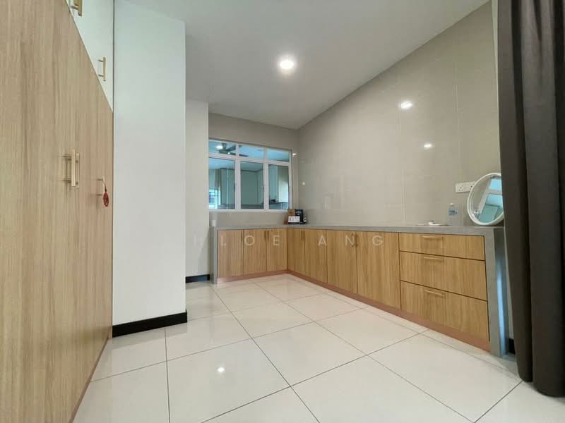 Minden Heights 3 Storey Semi D Near USM Commercial Hub untuk Untuk Dijual - RM 2,150,000, Mac 2026 - Kitchen - PropertyGuru.com.my