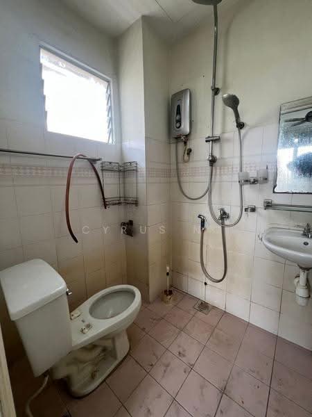 Condominium for Sale at Midah Ria Condominium - Cyrus Ng - Bathroom - PropertyGuru.com.my
