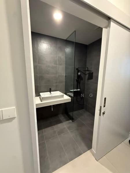 The Mate @ Damansara Jaya untuk Untuk Disewa - RM 1,600 /bulan, Mac 2026 - Bathroom - PropertyGuru.com.my