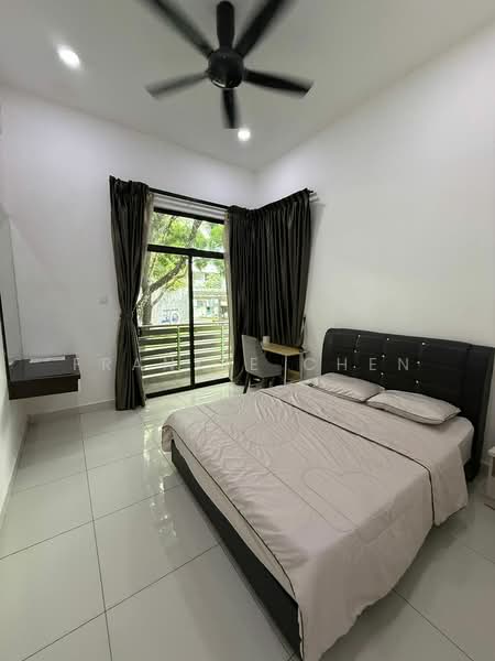 Semi-Detached House for Sale in Taman Bayu Puteri (Johor Bahru) - Frankie Chen - Bedroom - PropertyGuru.com.my