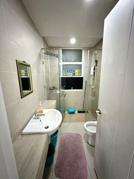 Service Residence for Rent at Summerton - Kerry Seah - Bathroom - PropertyGuru.com.my