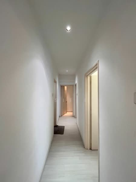 Condominium for Sale at Royal Domain Sri Putramas 2 - Jessie Lin - Corridor - PropertyGuru.com.my