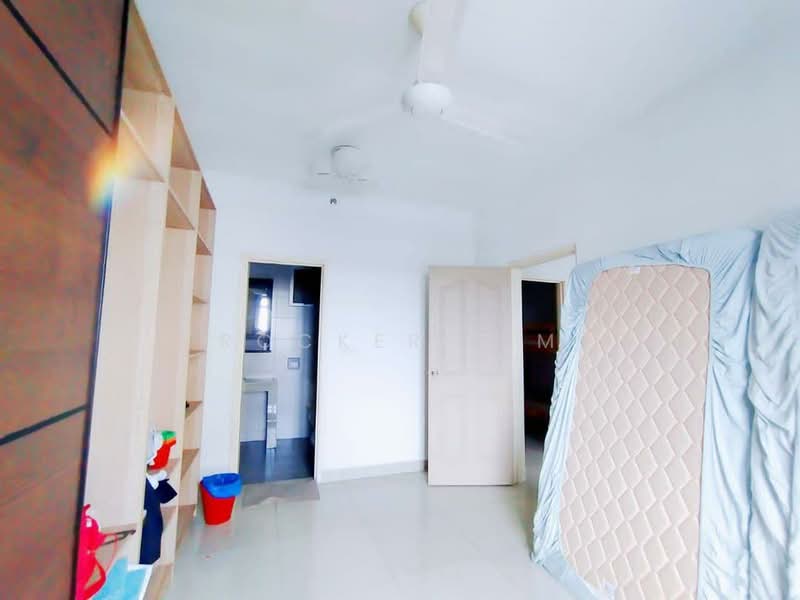 Austin Suites (Permata Austin) untuk Untuk Dijual - RM 400,000, Mac 2026 - Bedroom - PropertyGuru.com.my