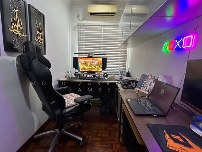 2-storey Terraced House for Sale in Bukit Jelutong (Shah Alam) - Mohd Zakri Mohd Zamberi - PropertyGuru.com.my