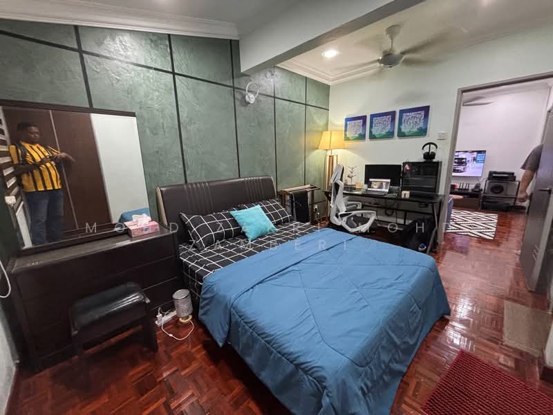 2-storey Terraced House for Sale in Bukit Jelutong (Shah Alam) - Mohd Zakri Mohd Zamberi - PropertyGuru.com.my