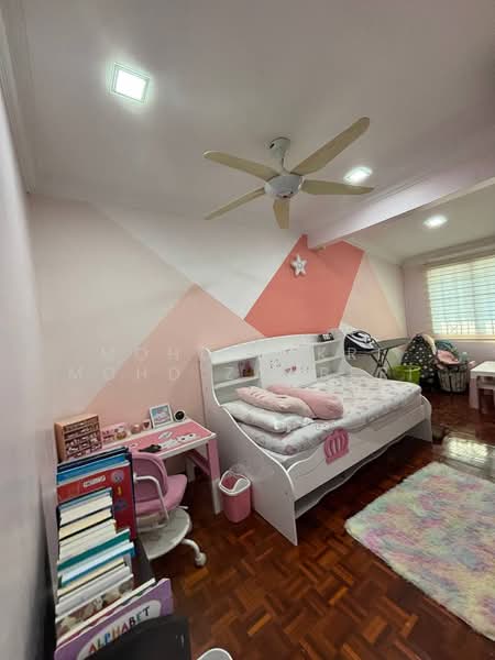 2-storey Terraced House for Sale in Bukit Jelutong (Shah Alam) - Mohd Zakri Mohd Zamberi - PropertyGuru.com.my