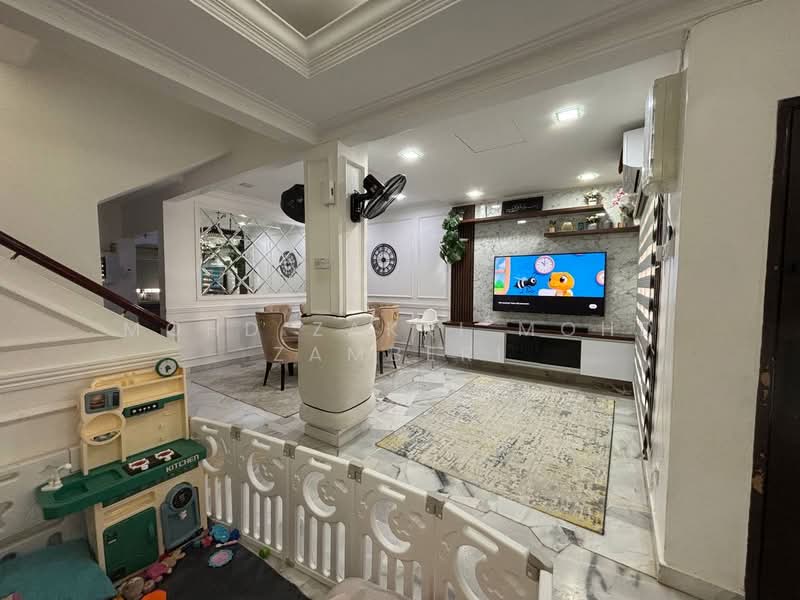 2-storey Terraced House for Sale in Bukit Jelutong (Shah Alam) - Mohd Zakri Mohd Zamberi - PropertyGuru.com.my