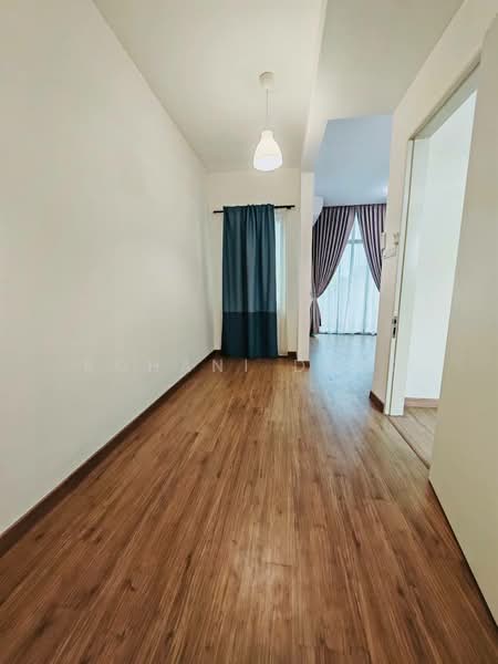 3-storey Terraced House for Rent in Cyber 11 (Cyberjaya) - Rohani Daud - Corridor - PropertyGuru.com.my