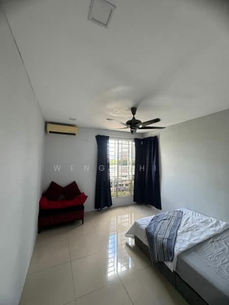 Condominium for Rent at Platinum Lake PV 15 - Weng Khit - Medium Bedroom - PropertyGuru.com.my