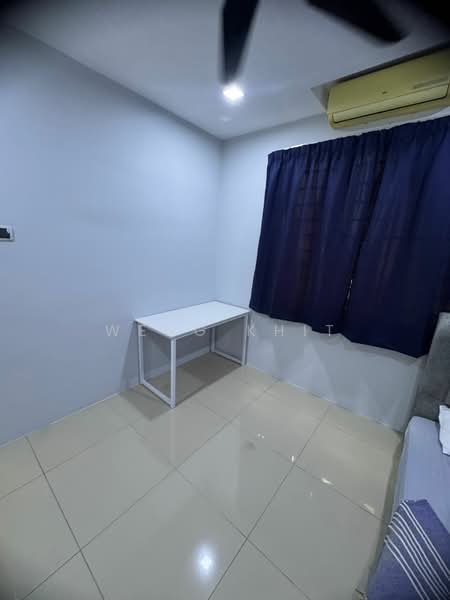 Condominium for Rent at Platinum Lake PV 15 - Weng Khit - Single Bedroom - PropertyGuru.com.my