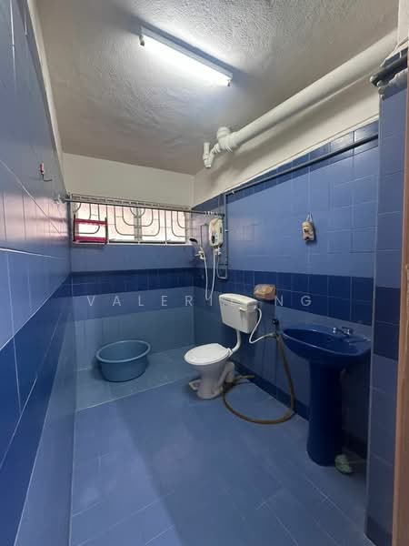 3-storey Terraced House for Sale in Kepong (Kuala Lumpur) - Valerie Ng - Bathroom - PropertyGuru.com.my